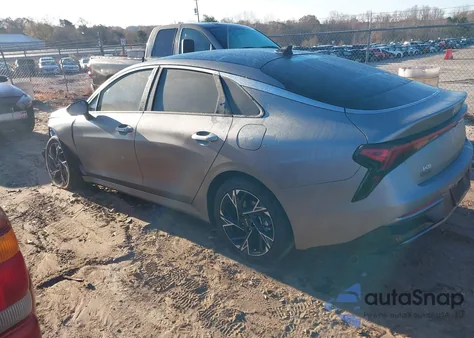 2025 Kia K5 Gt-Line z USA, uszkodzony, nr VIN KNAG64J70S5380217